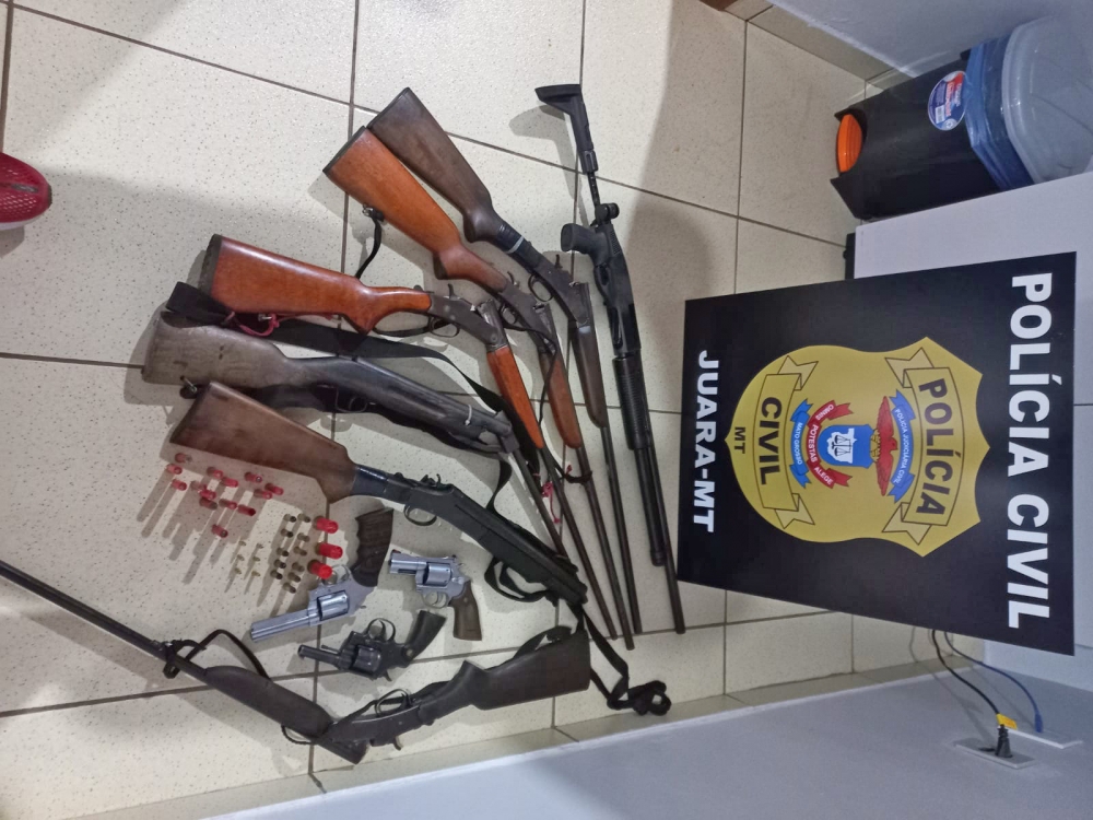 Polcias Civil de Juara cumpre mandados de priso na Paranorte, apreendem 10 armas de fogo e prede trs homens