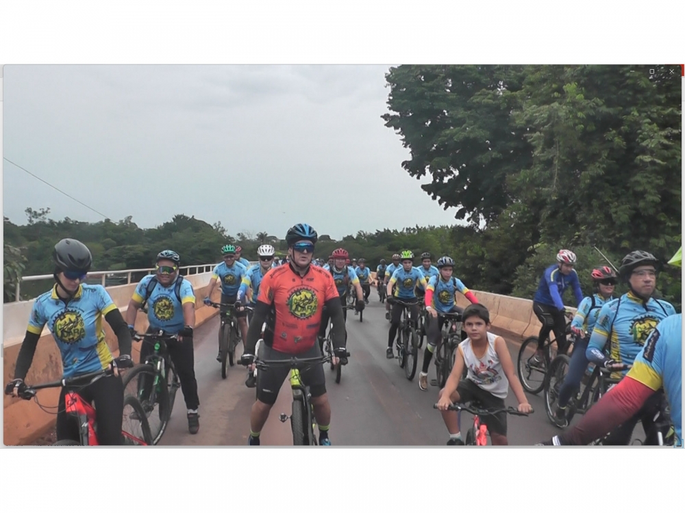 Mais de 300 bicicletas participaram do 1 Ride Juara realizado nesse domingo, dia 04/12