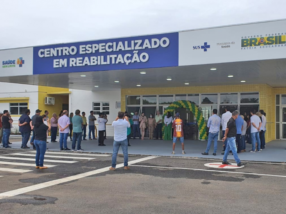 Inaugurado em Juara o CER - Centro de Especializado em Reabilitao Edson Miguel Piovesan.