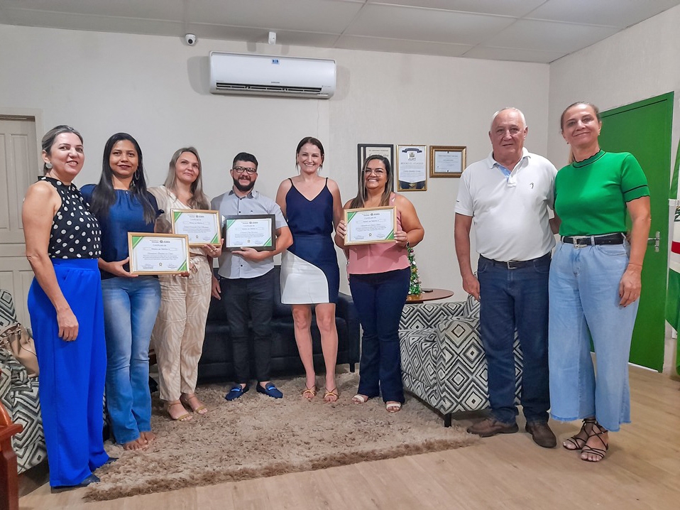 Quatros escolas da rede municipal de Juara receberam o Prmio de gesto escolar do PDDE.