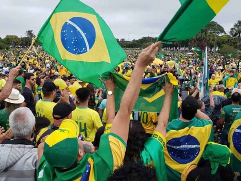 Mulher de Juara que estava presa em Braslia  liberada e ministro d 24 horas pra se apresentar ao juzo local.