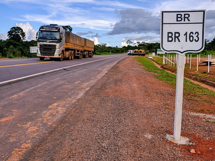 Governo de Mato Grosso aguarda resposta da Caixa Econmica para assumir BR-163 