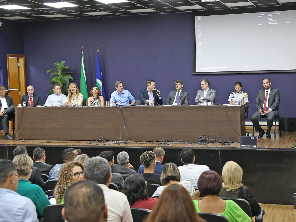 Governo de MT instala cmeras de monitoramento e disponibiliza boto do pnico em escolas estaduais