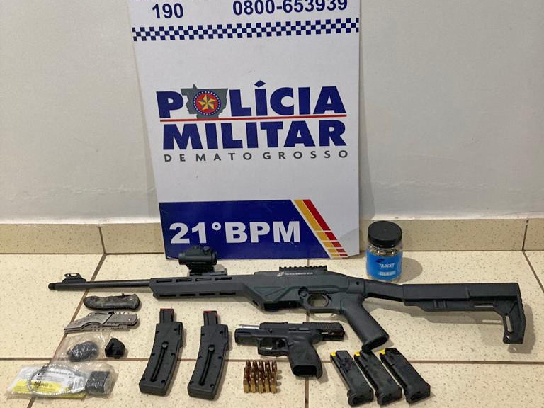 Justia cumpre medida protetiva, busca e apreenso e apreende armas e munies em Juara.