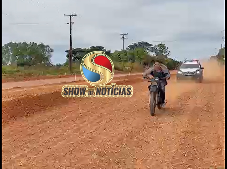 Motociclista sem CNH, documentao pessoal e do veculo, praticando direo perigosa, foge da PM, cai e acaba preso em Juara.