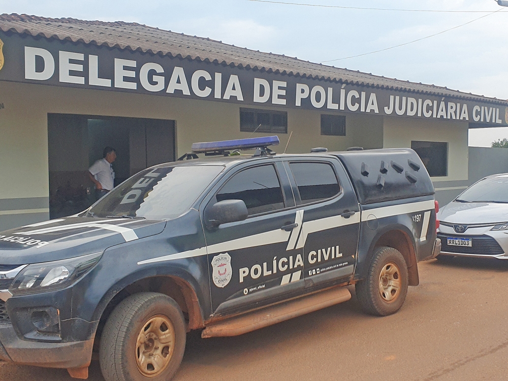  Equipe do Gaeco visita Juara em operao contra integrantes de faco criminosa.