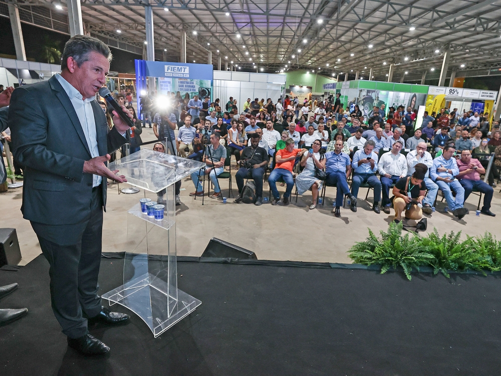  Governador refora compromisso de tolerncia zero s invases de terras em Mato Grosso
