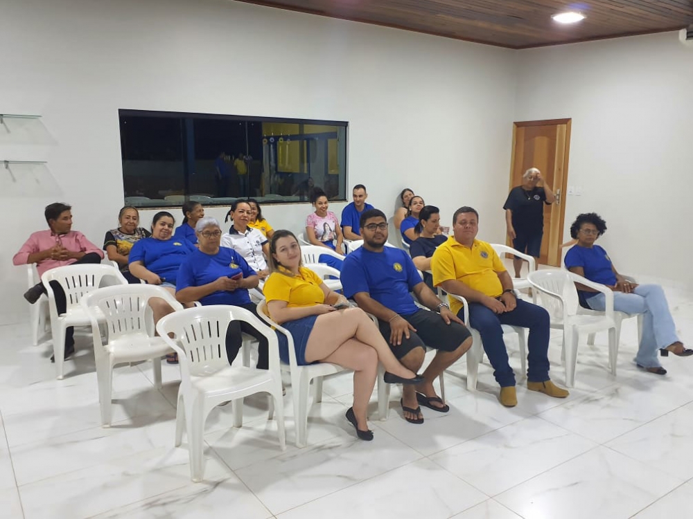 Lions Clube de Juara realizou a primeira reunio sob o comando do novo presidente, Marcelo Miranda.