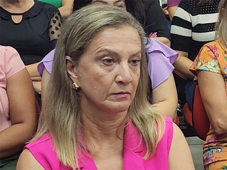 SES renova cesso de Silvia Sirena para a prefeitura de Juara com nus para o estado.