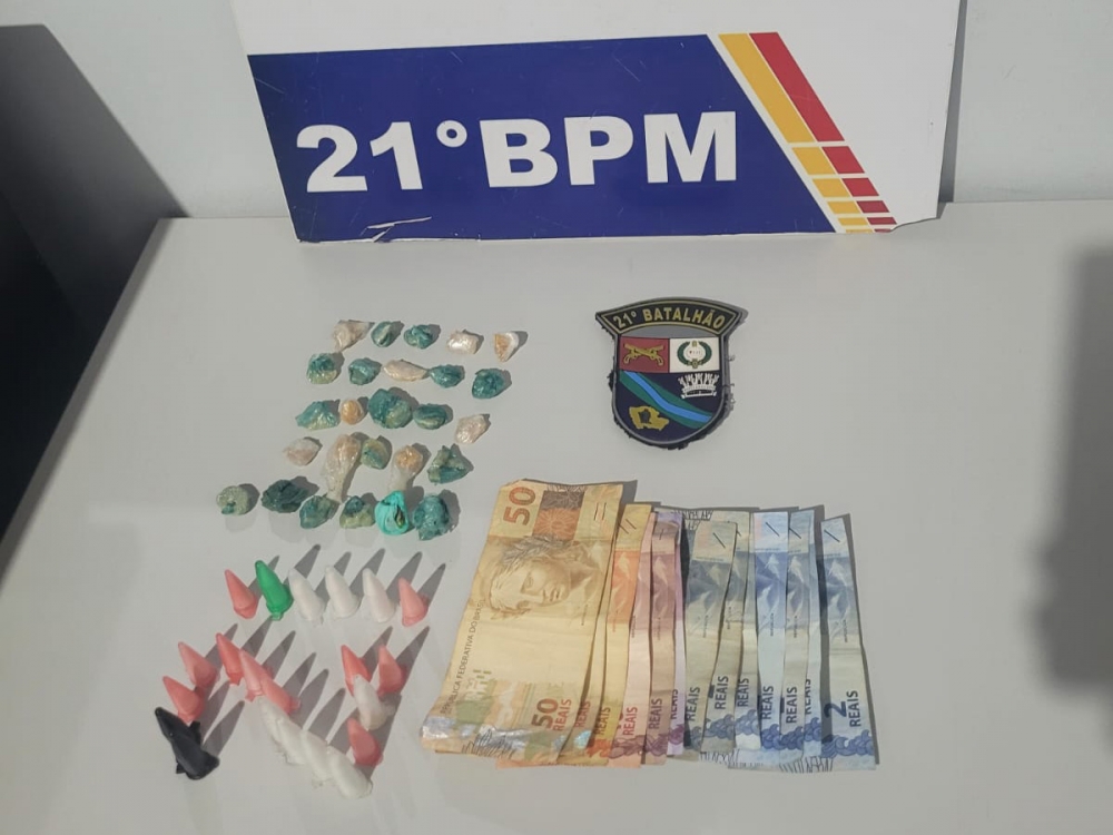 PM de Juara apreende dois menores e prende um maior de idade com drogas para vender em festa