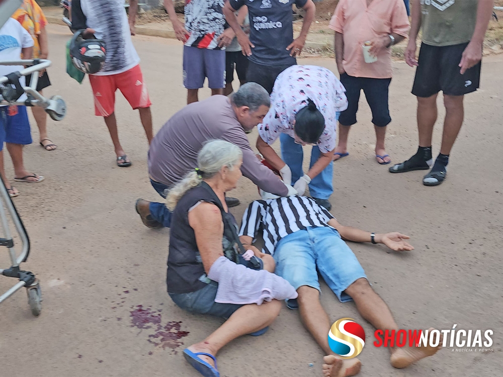 Choque entre duas motos deixam 03 pessoas feridas no Jardim Califrnia, em Juara.